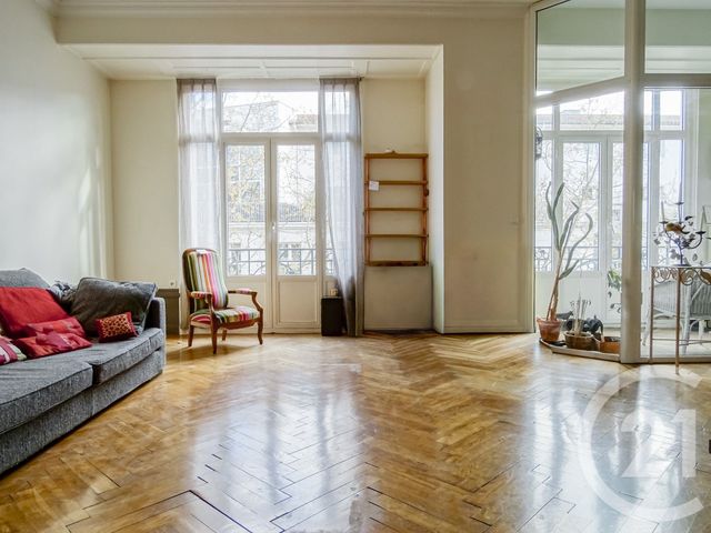Appartement F5 à vendre - 5 pièces - 140.0 m2 - LYON - 69007 - RHONE-ALPES - Century 21 Part-Dieu
