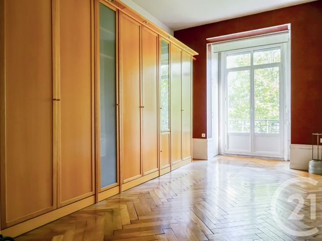 Appartement F5 à vendre - 5 pièces - 135.0 m2 - LYON - 69007 - RHONE-ALPES - Century 21 Part-Dieu