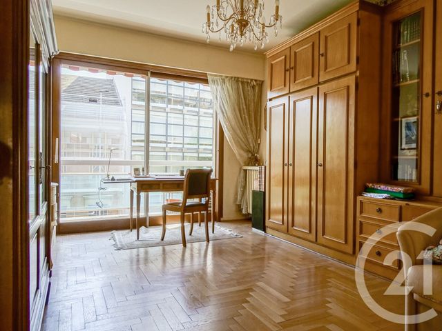 Appartement F3 à vendre - 3 pièces - 90.0 m2 - LYON - 69003 - RHONE-ALPES - Century 21 Part-Dieu