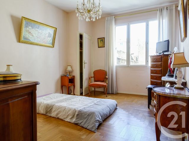 Appartement F3 à vendre - 3 pièces - 90.0 m2 - LYON - 69003 - RHONE-ALPES - Century 21 Part-Dieu