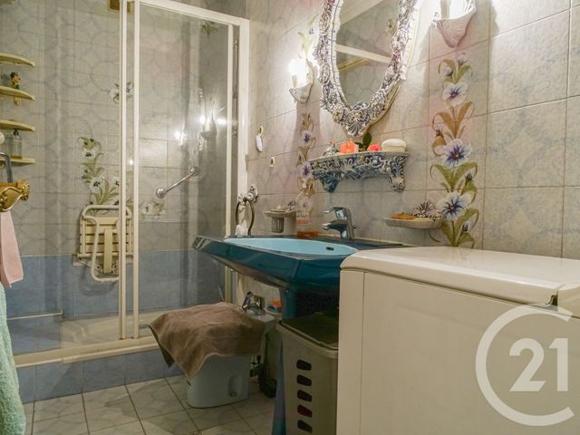 Appartement F4 à vendre - 4 pièces - 102.0 m2 - LYON - 69001 - RHONE-ALPES - Century 21 Part-Dieu