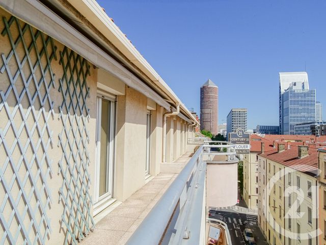 Appartement F6 à louer - 6 pièces - 129.0 m2 - LYON - 69003 - RHONE-ALPES - Century 21 Part-Dieu
