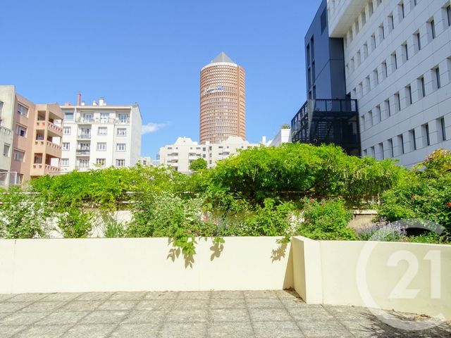 Appartement T5 à vendre - 5 pièces - 107.0 m2 - LYON - 69003 - RHONE-ALPES - Century 21 Part-Dieu