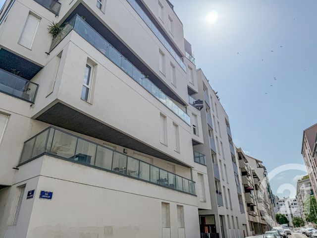Appartement F3 à vendre - 3 pièces - 61.0 m2 - LYON - 69007 - RHONE-ALPES - Century 21 Part-Dieu