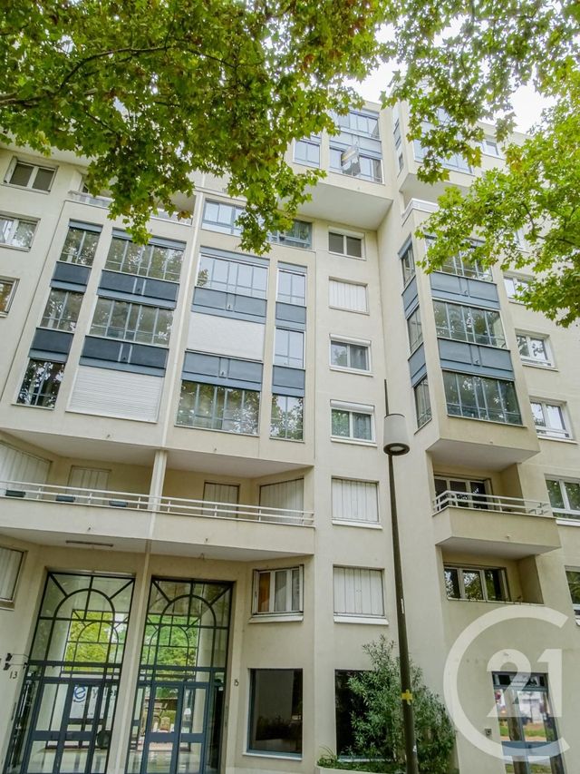 Appartement F3 à vendre - 3 pièces - 81.38 m2 - LYON - 69003 - RHONE-ALPES - Century 21 Part-Dieu