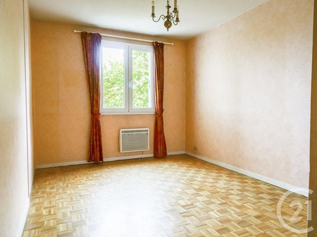 Appartement F3 à vendre - 3 pièces - 81.38 m2 - LYON - 69003 - RHONE-ALPES - Century 21 Part-Dieu