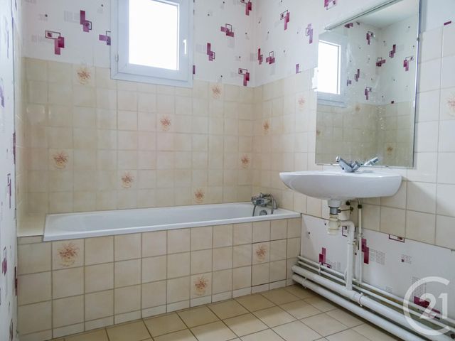 Appartement F3 à vendre - 3 pièces - 81.38 m2 - LYON - 69003 - RHONE-ALPES - Century 21 Part-Dieu