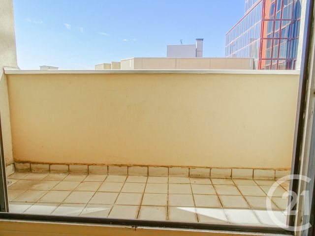 Appartement F3 à vendre - 3 pièces - 69.09 m2 - LYON - 69003 - RHONE-ALPES - Century 21 Part-Dieu