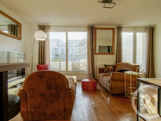 Appartement F2 à louer - 2 pièces - 48.0 m2 - LYON - 69003 - RHONE-ALPES - Century 21 Part-Dieu