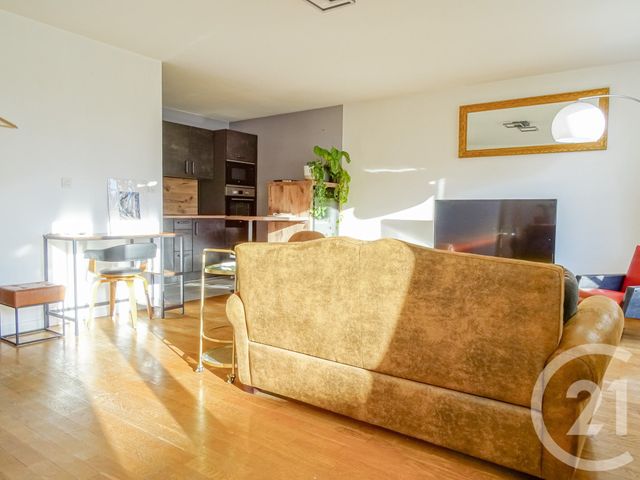 Appartement F2 à louer - 2 pièces - 48.0 m2 - LYON - 69003 - RHONE-ALPES - Century 21 Part-Dieu