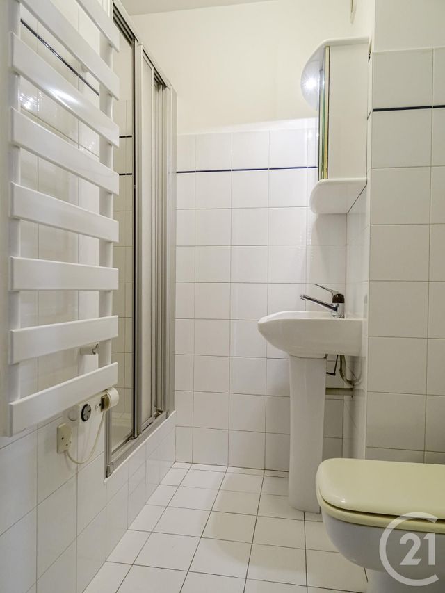 Appartement F1 à vendre - 1 pièce - 22.0 m2 - LYON - 69003 - RHONE-ALPES - Century 21 Part-Dieu