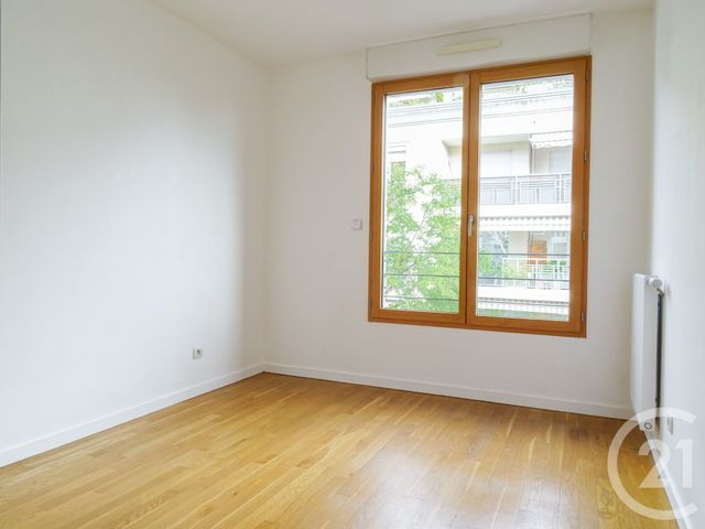 Appartement F4 à vendre - 4 pièces - 89.0 m2 - LYON - 69008 - RHONE-ALPES - Century 21 Part-Dieu