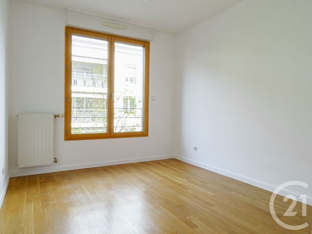Appartement F4 à vendre - 4 pièces - 89.0 m2 - LYON - 69008 - RHONE-ALPES - Century 21 Part-Dieu