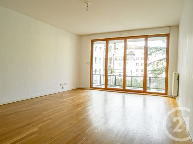 Appartement F4 à vendre - 4 pièces - 89.0 m2 - LYON - 69008 - RHONE-ALPES - Century 21 Part-Dieu