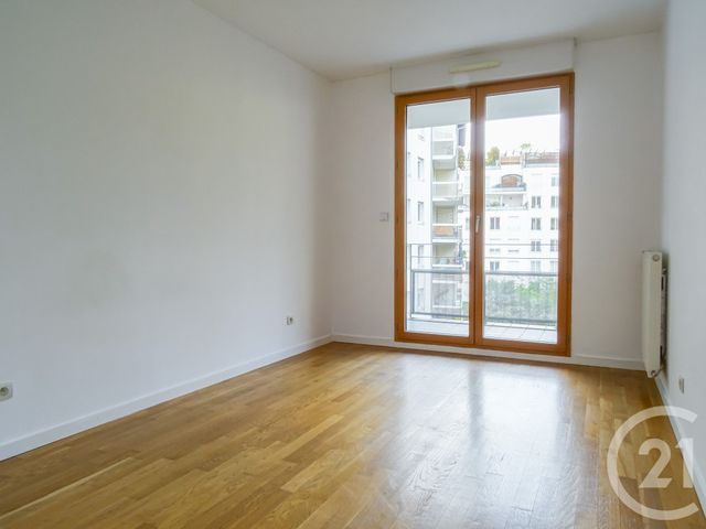 Appartement F4 à vendre - 4 pièces - 89.0 m2 - LYON - 69008 - RHONE-ALPES - Century 21 Part-Dieu