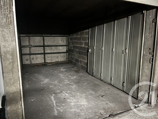 parking à louer - 12.11 m2 - LYON - 69003 - RHONE-ALPES - Century 21 Part-Dieu