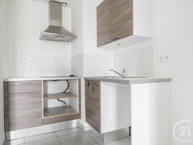 Appartement F2 à vendre - 2 pièces - 40.0 m2 - LYON - 69003 - RHONE-ALPES - Century 21 Part-Dieu