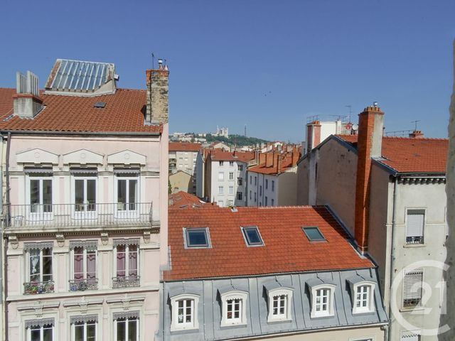Appartement F4 à vendre - 4 pièces - 66.52 m2 - LYON - 69007 - RHONE-ALPES - Century 21 Part-Dieu