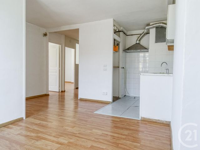 Appartement F4 à vendre - 4 pièces - 66.52 m2 - LYON - 69007 - RHONE-ALPES - Century 21 Part-Dieu