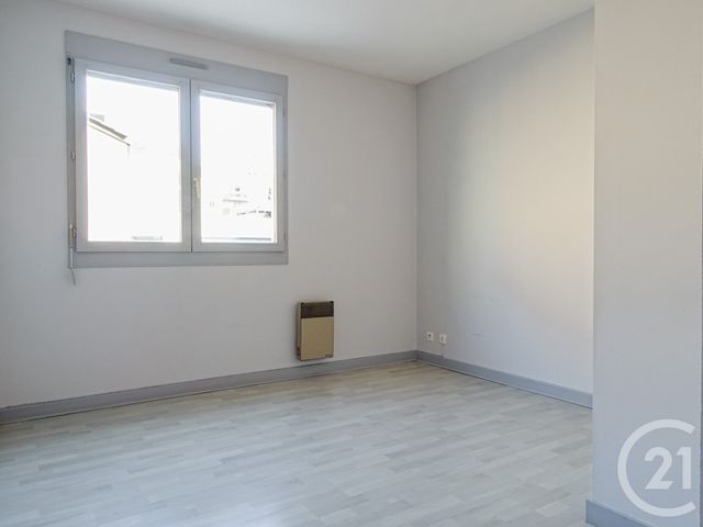 Appartement F3 à vendre - 3 pièces - 72.0 m2 - LYON - 69003 - RHONE-ALPES - Century 21 Part-Dieu