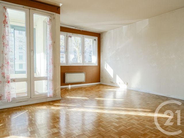 Appartement F5 à vendre - 5 pièces - 105.46 m2 - LYON - 69003 - RHONE-ALPES - Century 21 Part-Dieu