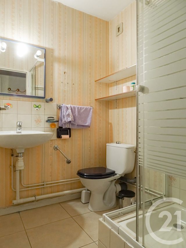 Appartement F5 à vendre - 5 pièces - 105.46 m2 - LYON - 69003 - RHONE-ALPES - Century 21 Part-Dieu