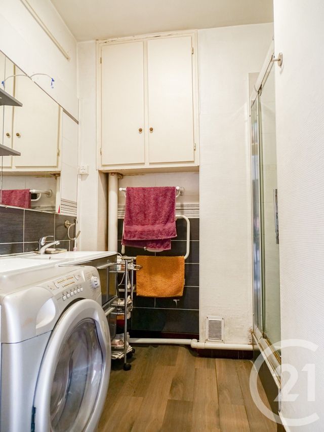 Appartement F3 à vendre - 3 pièces - 56.51 m2 - LYON - 69003 - RHONE-ALPES - Century 21 Part-Dieu