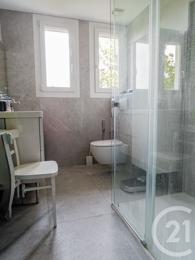 maison à vendre - 10 pièces - 244.0 m2 - MEYZIEU - 69 - RHONE-ALPES - Century 21 Part-Dieu