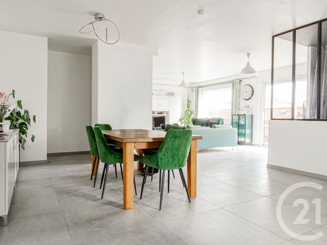 maison à vendre - 10 pièces - 245.45 m2 - MEYZIEU - 69 - RHONE-ALPES - Century 21 Part-Dieu