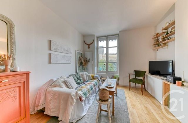 Appartement T2 à vendre - 2 pièces - 40.0 m2 - LYON - 69003 - RHONE-ALPES - Century 21 Part-Dieu