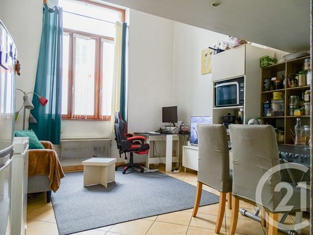 Appartement T2 à vendre - 2 pièces - 42.0 m2 - LYON - 69006 - RHONE-ALPES - Century 21 Part-Dieu