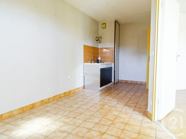 Appartement F3 à vendre - 3 pièces - 69.09 m2 - LYON - 69003 - RHONE-ALPES - Century 21 Part-Dieu