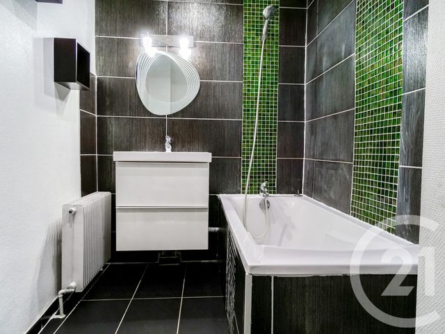 Appartement T1 à vendre - 1 pièce - 34.0 m2 - LYON - 69003 - RHONE-ALPES - Century 21 Part-Dieu