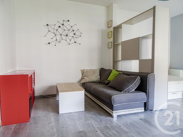 Appartement T1 à louer - 1 pièce - 40.7 m2 - LYON - 69003 - RHONE-ALPES - Century 21 Part-Dieu