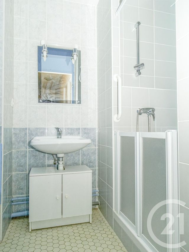 Appartement T3 à vendre - 3 pièces - 78.0 m2 - LYON - 69003 - RHONE-ALPES - Century 21 Part-Dieu