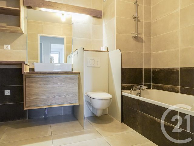 Appartement T4 à vendre - 4 pièces - 91.0 m2 - LYON - 69003 - RHONE-ALPES - Century 21 Part-Dieu