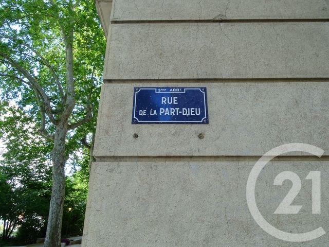 Appartement Local à louer - 2 pièces - 72.0 m2 - LYON - 69003 - RHONE-ALPES - Century 21 Part-Dieu