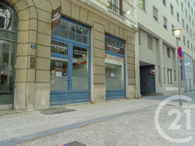 Appartement Local à louer LYON