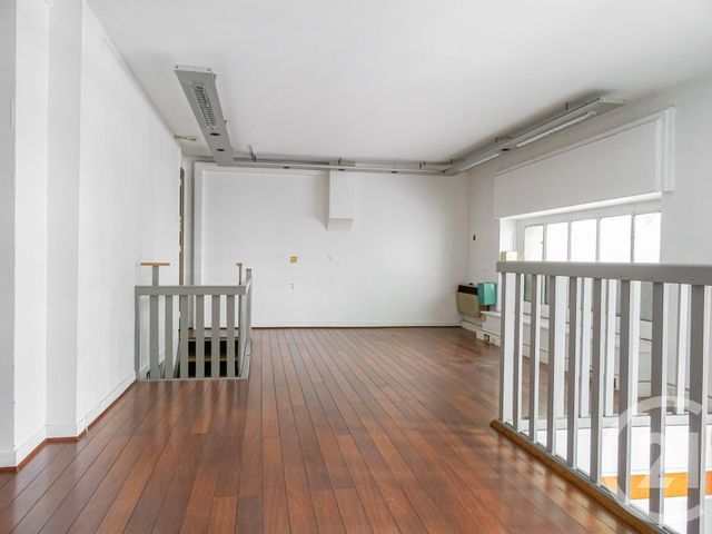 Appartement Local à louer - 2 pièces - 72.0 m2 - LYON - 69003 - RHONE-ALPES - Century 21 Part-Dieu