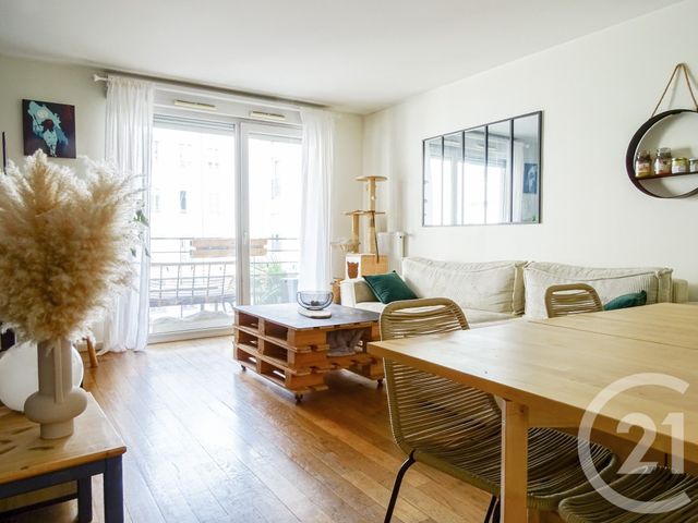 Appartement F3 à vendre - 3 pièces - 66.0 m2 - LYON - 69003 - RHONE-ALPES - Century 21 Part-Dieu