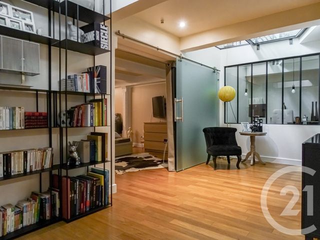 Appartement T4 à vendre - 4 pièces - 127.78 m2 - LYON - 69003 - RHONE-ALPES - Century 21 Part-Dieu