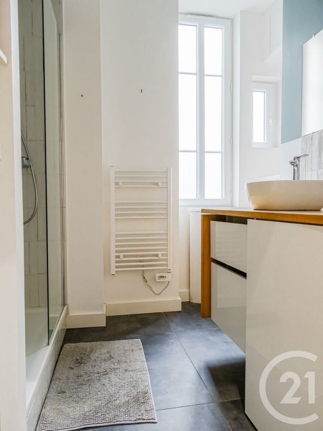 Appartement T1 à louer - 1 pièce - 37.47 m2 - LYON - 69003 - RHONE-ALPES - Century 21 Part-Dieu