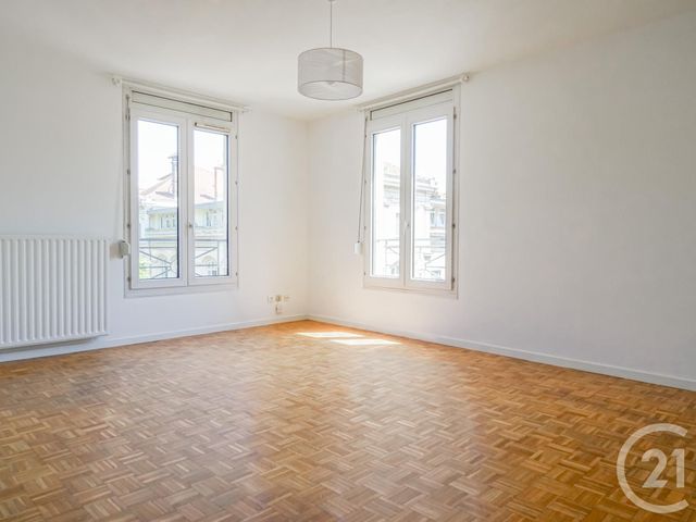 Appartement à vendre - 3 pièces - 69.52 m2 - LYON - 69003 - RHONE-ALPES - Century 21 Part-Dieu