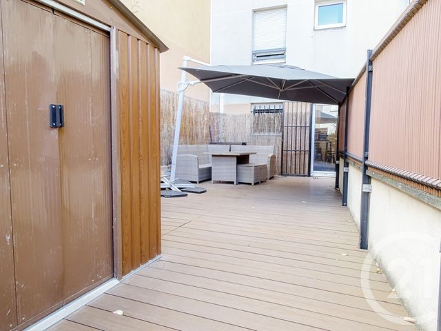 Appartement F2 à vendre - 2 pièces - 58.0 m2 - VILLEURBANNE - 69 - RHONE-ALPES - Century 21 Part-Dieu