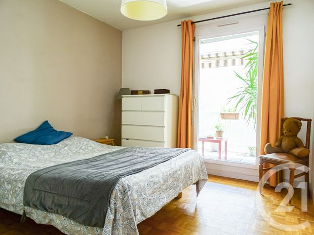 Appartement F4 à vendre - 4 pièces - 81.0 m2 - LYON - 69003 - RHONE-ALPES - Century 21 Part-Dieu