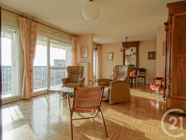 Appartement F4 à vendre - 4 pièces - 91.0 m2 - LYON - 69003 - RHONE-ALPES - Century 21 Part-Dieu