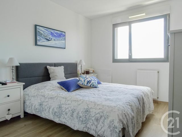 Appartement F5 à vendre - 5 pièces - 100.25 m2 - LYON - 69008 - RHONE-ALPES - Century 21 Part-Dieu
