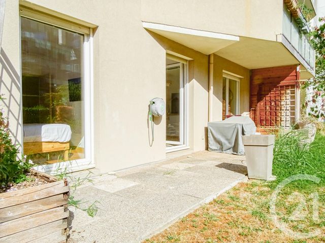 Appartement T2 à vendre - 2 pièces - 50.0 m2 - LYON - 69003 - RHONE-ALPES - Century 21 Part-Dieu