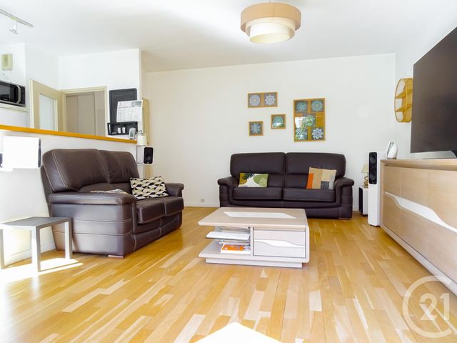 Appartement T2 à vendre - 2 pièces - 50.0 m2 - LYON - 69003 - RHONE-ALPES - Century 21 Part-Dieu