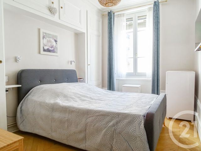 Appartement F4 à vendre - 4 pièces - 73.0 m2 - LYON - 69006 - RHONE-ALPES - Century 21 Part-Dieu